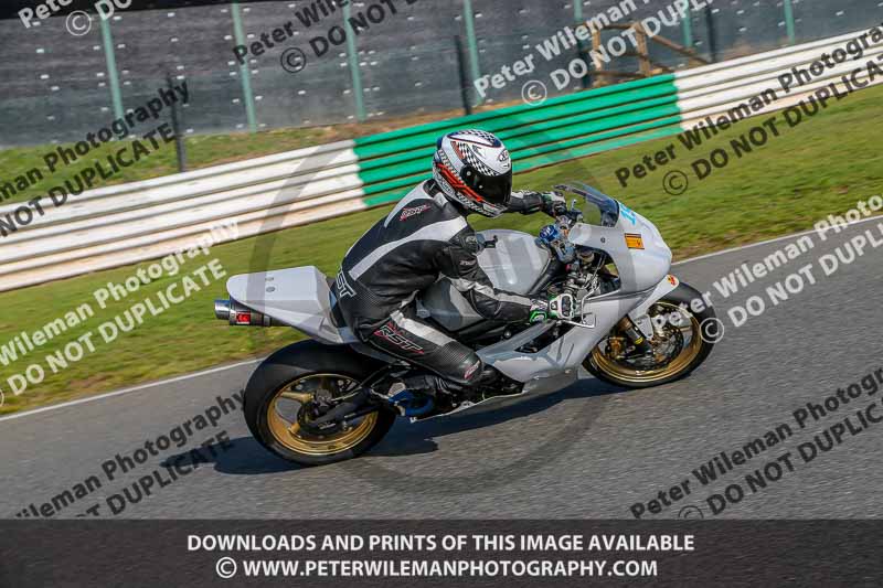 PJ Motorsport Photography 2018;enduro digital images;event digital images;eventdigitalimages;mallory park;mallory park photographs;mallory park trackday;mallory park trackday photographs;no limits trackdays;peter wileman photography;racing digital images;trackday digital images;trackday photos